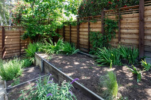 3740 Hacienda Street, San Mateo CA: https://media.crmls.org/mediaz/3430eb55-3710-4568-b45b-1fc5569c6528.jpg