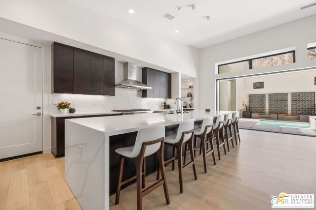 190 Obsidian Loop, Palm Springs CA: https://media.crmls.org/mediaz/34322af2-ca65-4476-8d01-9d456c76b6b4.jpg