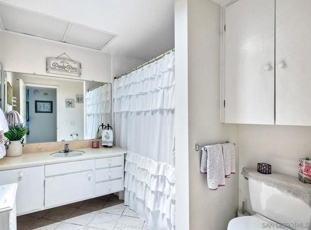 3660 Vista Campana N, Oceanside CA: https://media.crmls.org/mediaz/3432398a-07e0-43dd-98a0-cecb8c69febf.jpg