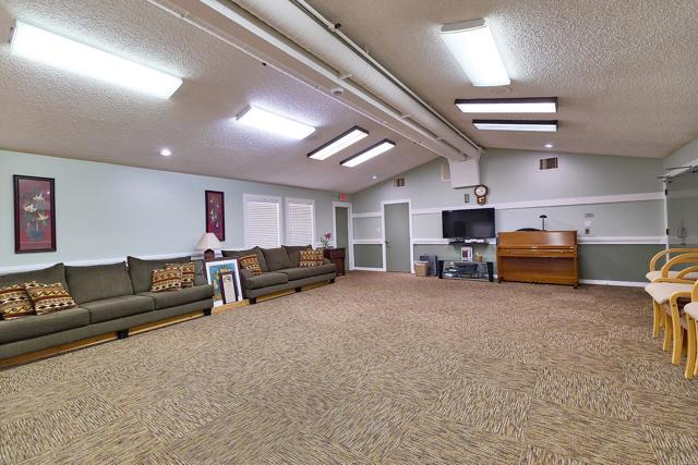 Detail Gallery Image 30 of 63 For 8975 Lawrence Welk Dr Spc 199,  Escondido,  CA 92026 - 3 Beds | 2 Baths