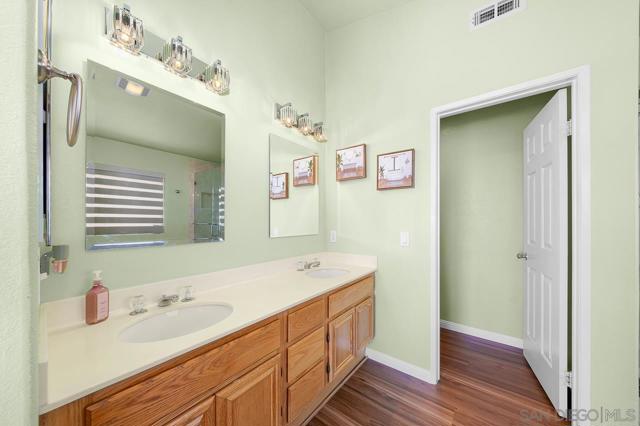 2617 LOBELIA RD, Alpine CA: https://media.crmls.org/mediaz/3432aeaf-884e-48d7-9a28-51d4cf6248b4.jpg