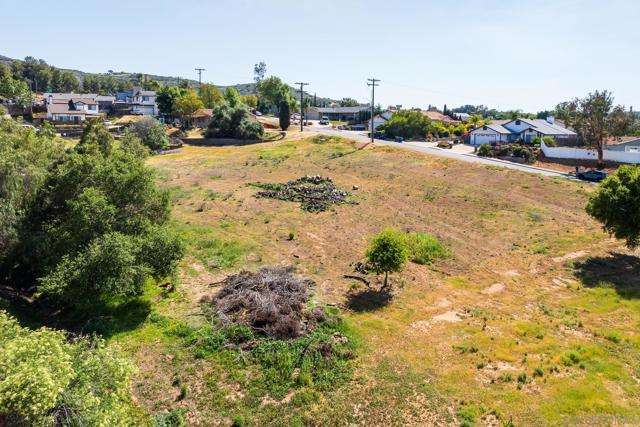 0 Calle De Buena Fe, El Cajon CA: https://media.crmls.org/mediaz/3432b65e-d392-443f-afbf-db922d4f8d3d.jpg