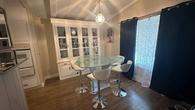 Image 7 of 22 For 367 Ravine Cir