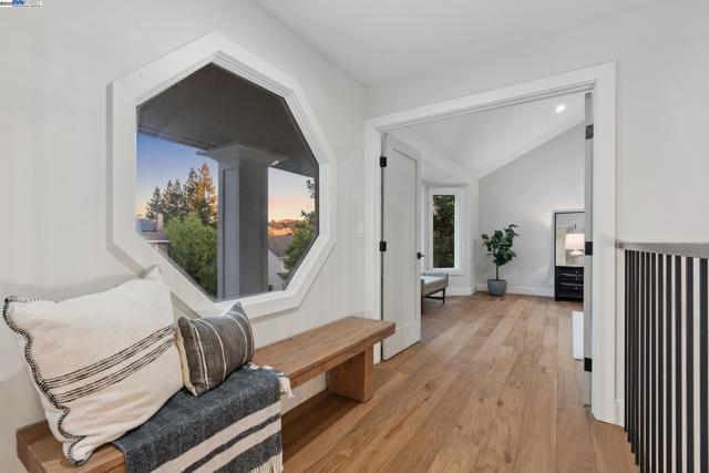 25 Mackenzie, Danville CA: https://media.crmls.org/mediaz/34334ff2-f77d-43cf-b842-93ce40cf8cfc.jpg