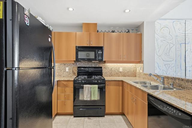 Detail Gallery Image 9 of 51 For 300 W Beech St #1706,  San Diego,  CA 92101 - 1 Beds | 1 Baths