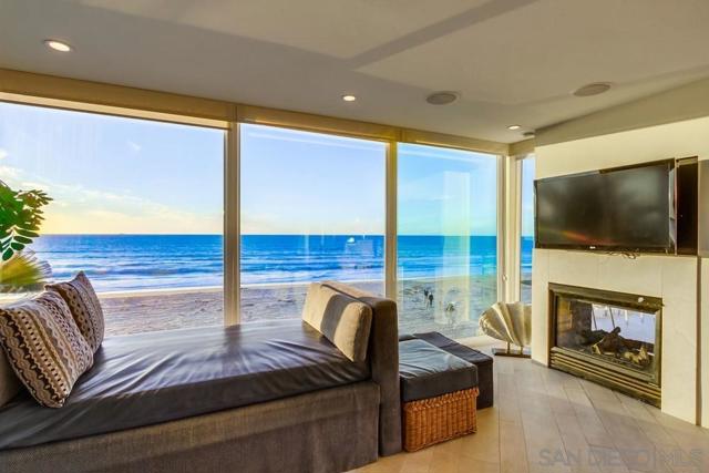 Image 16 of 50 For 3391 Ocean Front Walk  D