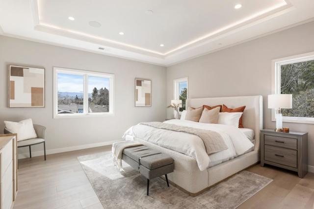 1004 Iris Street, Redwood City CA: https://media.crmls.org/mediaz/3436d44e-9fd0-45d9-8844-08b32684376a.jpg