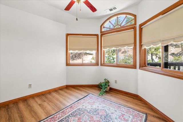 30097 Enchanted Way, Running Springs CA: https://media.crmls.org/mediaz/3437a079-80e8-41cb-baaf-33152700ef7b.jpg