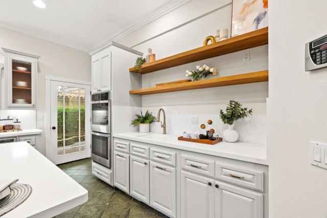 320 Cliff Drive, Aptos CA: https://media.crmls.org/mediaz/3437fe13-7de2-4ea7-8746-3f624ca68cd8.jpg