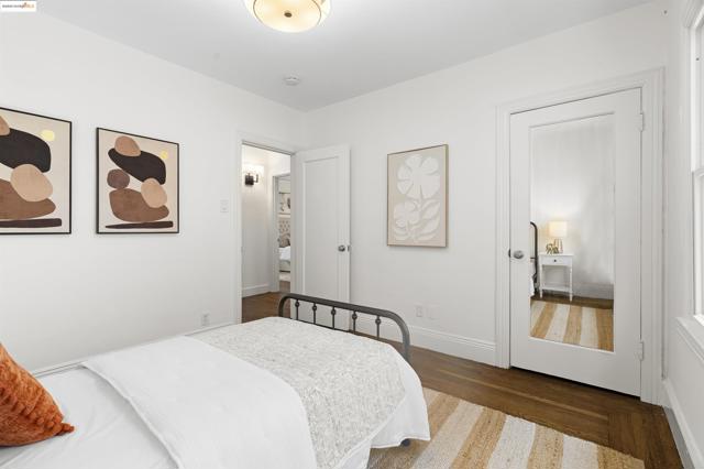 Image 24 of 56 For 1046 Ordway St