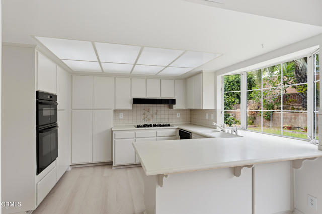 Detail Gallery Image 18 of 48 For 6397 Loma Vista Rd, Ventura,  CA 93003 - 4 Beds | 2/1 Baths