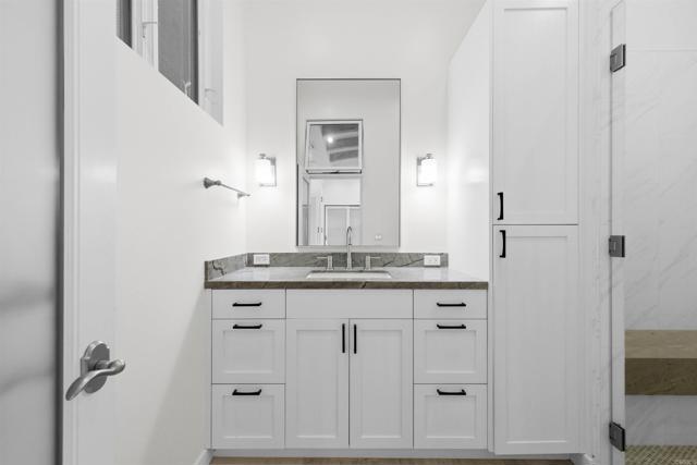 Detail Gallery Image 43 of 60 For 1615 Ocean Front St, San Diego,  CA 92107 - 2 Beds | 2 Baths