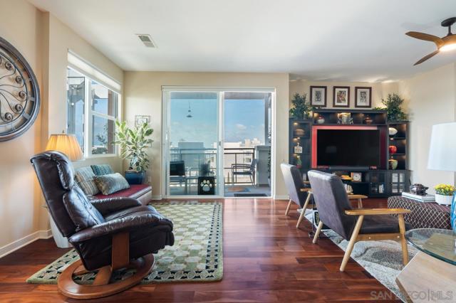 3650 5Th Ave, San Diego CA: https://media.crmls.org/mediaz/343a1318-9ce9-45b5-b2c6-c0a870f37646.jpg
