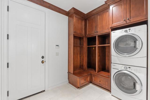 Image 9 of 20 For 808 Toyon Way