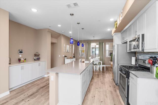 1251 Paseo Sea Breeze, San Diego CA: https://media.crmls.org/mediaz/343b41b1-8f43-4fbd-9221-f75035c68219.jpg