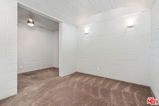 869 Village Square, Palm Springs CA: https://media.crmls.org/mediaz/343c1872-bc53-46ea-9293-6bf4674f0267.jpg