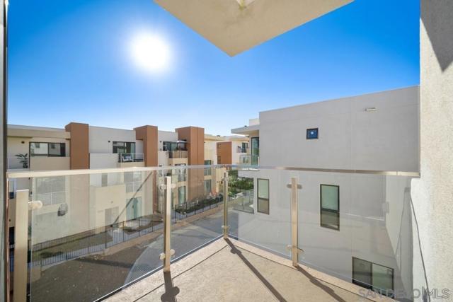 2891 B Streeet, San Diego CA: https://media.crmls.org/mediaz/343cb39c-49a5-4d05-9852-665d9e453d2a.jpg