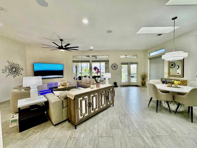 44580 S Heritage Palms Drive, Indio CA: https://media.crmls.org/mediaz/343d41a8-dd3b-482d-8753-6233f94c538c.jpg