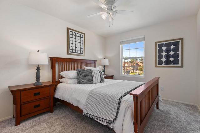 2490 Bear Rock Gln, Escondido CA: https://media.crmls.org/mediaz/343dc396-fc2a-4315-8b48-2c4fb364c911.jpg