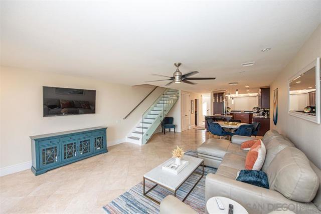 920 Sealane Dr, Encinitas CA: https://media.crmls.org/mediaz/343dd3d0-47d5-4726-a00a-c047e08ce254.jpg