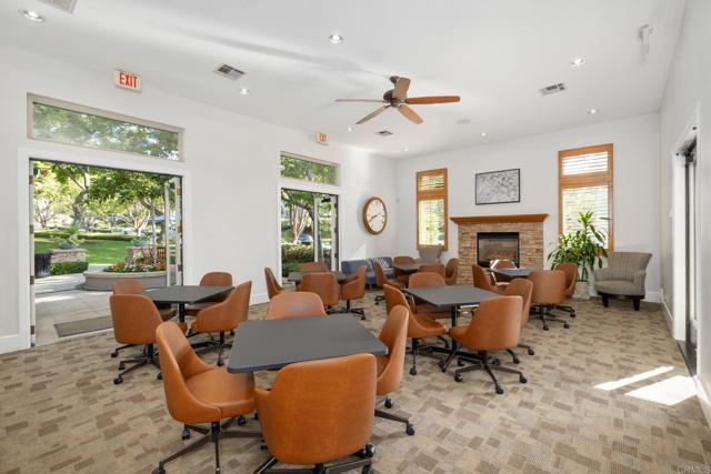 Detail Gallery Image 33 of 34 For 9753 W Canyon #4,  San Diego,  CA 92123 - 3 Beds | 2/1 Baths