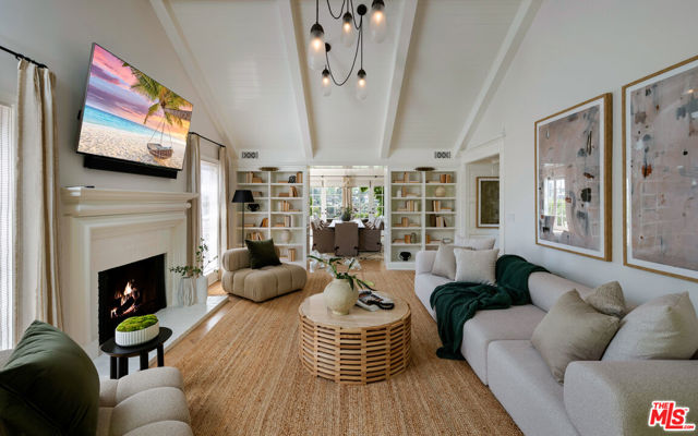 525 Spoleto Drive, Pacific Palisades CA: https://media.crmls.org/mediaz/343ec67e-dbb8-409b-ba74-7a8b59000dd3.jpg
