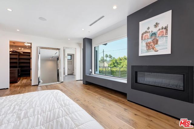 6115 W 6th Street, Los Angeles CA: https://media.crmls.org/mediaz/344060ae-af7f-4ec5-b62a-244476a4ec36.jpg