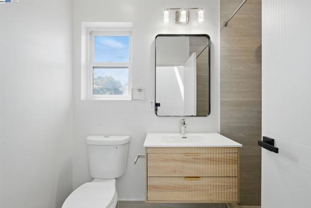 175 N Frances St, Sunnyvale CA: https://media.crmls.org/mediaz/344183de-9a1e-4943-a346-d76ab377b16a.jpg