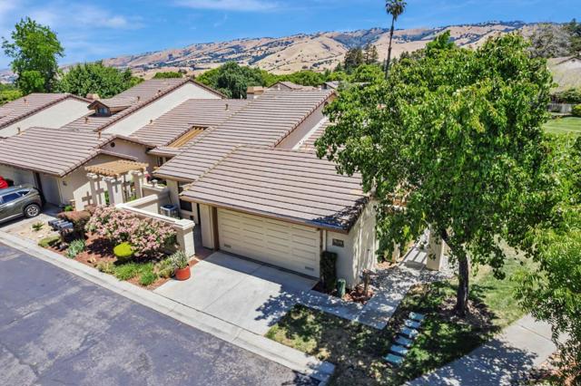 3417 Avernus Court, San Jose CA: https://media.crmls.org/mediaz/3441f125-6871-4b3e-a8e2-376b9878da45.jpg