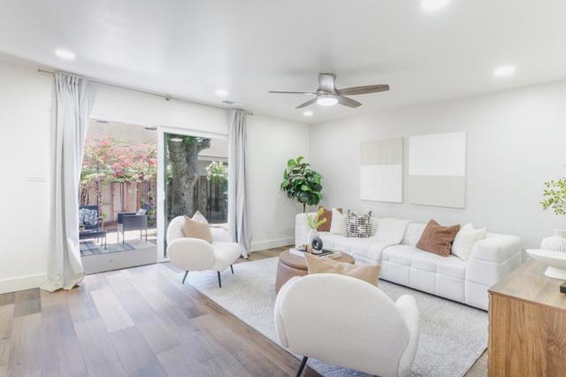 14320 Blossom Hill Road, Los Gatos CA: https://media.crmls.org/mediaz/34436523-4aca-4950-9901-d58e574f0342.jpg
