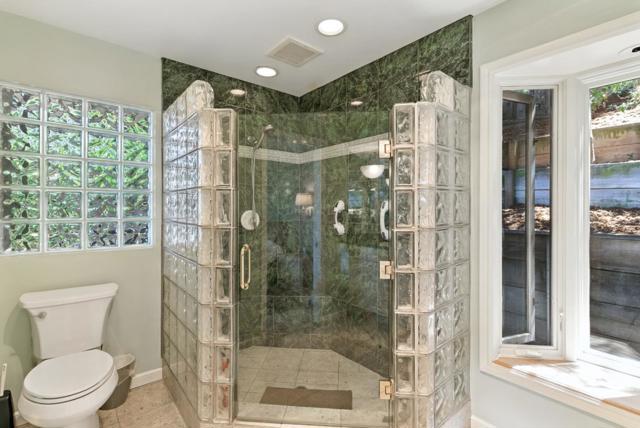 2935 Sherwood Drive, San Carlos CA: https://media.crmls.org/mediaz/3444a256-c4e0-404c-bc9b-9a0c094c8809.jpg