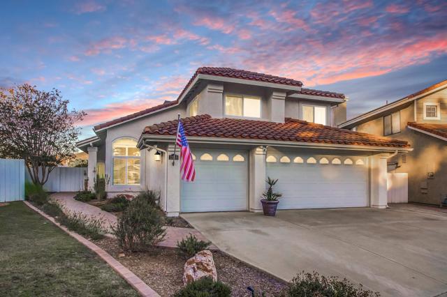 13559 Chaco Ct, San Diego CA: https://media.crmls.org/mediaz/344552ed-f372-4ab1-9b90-283a45608755.jpg
