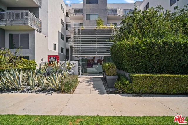 Image 2 for 1700 Sawtelle Blvd #15, Los Angeles, CA 90025