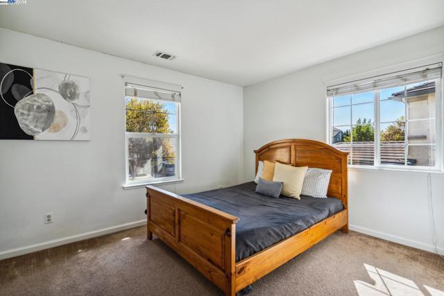 17351 Pheasant Downs Rd, Lathrop CA: https://media.crmls.org/mediaz/3446f3aa-af52-43aa-92ae-aa3fd222fa89.jpg