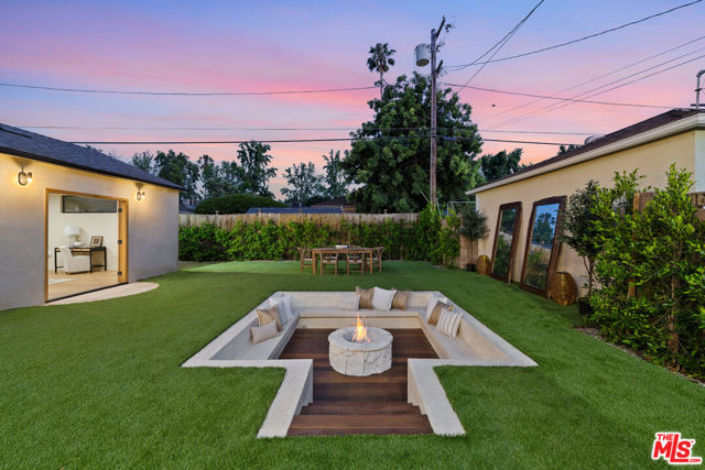 14742 Weddington Street, Sherman Oaks CA: https://media.crmls.org/mediaz/3447d6d7-e058-4bd1-aee0-927acd6c7443.jpg