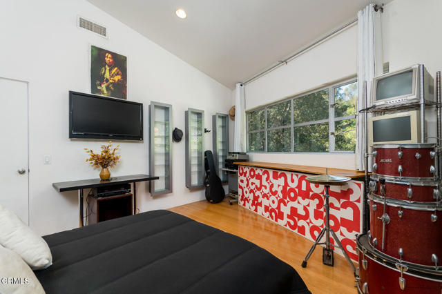 Detail Gallery Image 26 of 52 For 5431 N Townsend Ave, Los Angeles,  CA 90041 - 4 Beds | 2/1 Baths