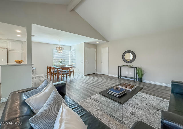 38114 Village 38, Camarillo CA: https://media.crmls.org/mediaz/34496d88-8a62-40df-ab7c-7cff7dcb3be6.jpg