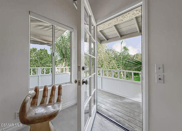 2848 Bayham Cir, Thousand Oaks CA: https://media.crmls.org/mediaz/34497671-d1f1-4815-b51c-855906f469c0.jpg
