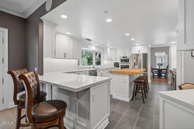 Detail Gallery Image 26 of 72 For 7405 Loma Vista Rd, Ventura,  CA 93003 - 4 Beds | 3 Baths