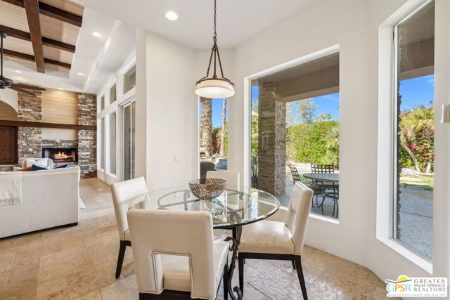 2 Varsity Circle, Rancho Mirage CA: https://media.crmls.org/mediaz/3449aaf0-4a66-413e-9de6-42ebffbcc48c.jpg