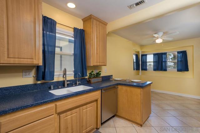 1187 Tangerine St, El Cajon CA: https://media.crmls.org/mediaz/3449af5a-616c-46dc-b641-8420ed5d7cdf.jpg