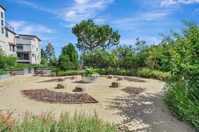 2930 Boyter Place, Santa Clara CA: https://media.crmls.org/mediaz/3449bfea-1800-4ce5-af29-f632674ddb2a.jpg