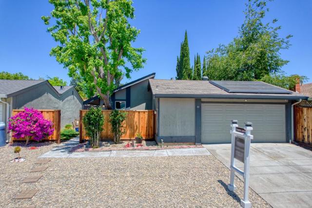33 Hayes Avenue, San Jose CA: https://media.crmls.org/mediaz/344a7fed-1d17-4122-9867-bcf98c8daf10.jpg
