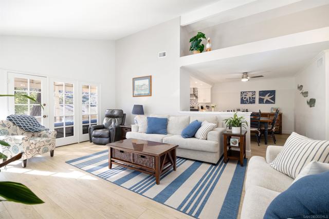 5611 Adobe Falls Rd, San Diego CA: https://media.crmls.org/mediaz/344b096f-0759-4b34-ae8d-b5eb2964dc4b.jpg