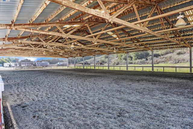 10250 Crow Canyon Rd, Castro Valley CA: https://media.crmls.org/mediaz/344b1725-e581-475c-8d79-711acb524fd8.jpg