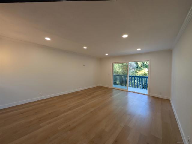 4950 Lantana Dr, San Diego CA: https://media.crmls.org/mediaz/344b2bbd-761c-4521-857a-ff8fc61f254f.jpg