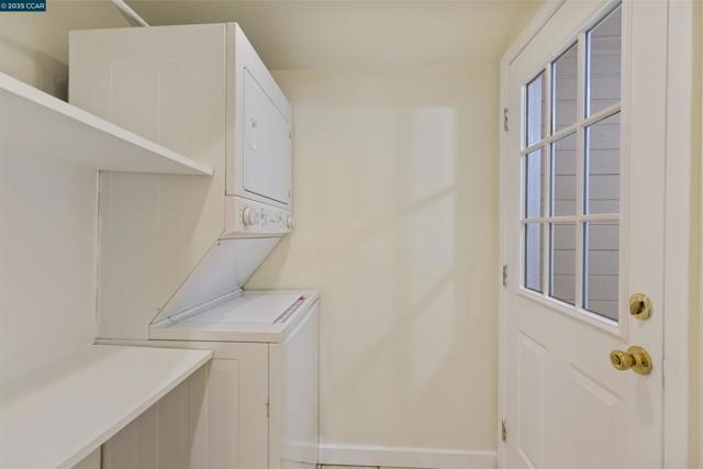 828 Bancroft Rd, Walnut Creek CA: https://media.crmls.org/mediaz/344b83d1-5d94-45c5-8847-6883952aa989.jpg