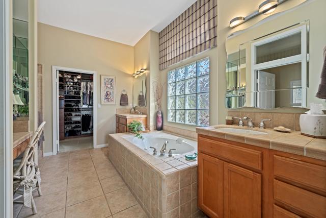 78795 Alliance Way, Palm Desert CA: https://media.crmls.org/mediaz/344b9fc4-87dd-46e0-8f28-d04d13b589a6.jpg