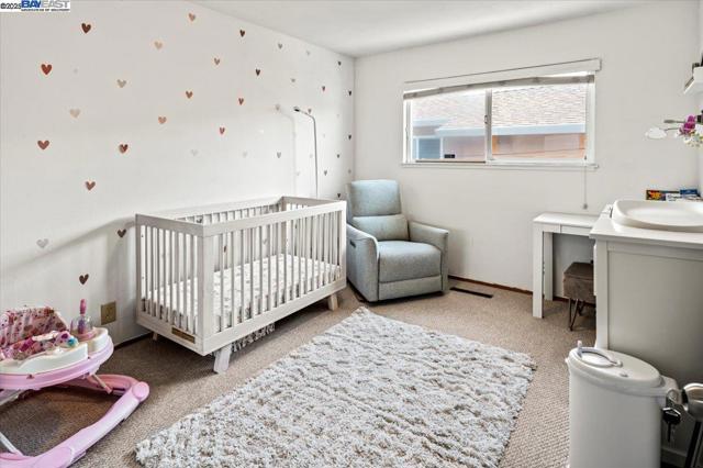 4105 Heyer Ave, Castro Valley CA: https://media.crmls.org/mediaz/344bdefc-4f49-4965-bec9-744f867878d6.jpg