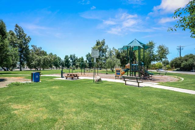 5905 Old Wheeler Road, La Verne CA: https://media.crmls.org/mediaz/344c3a9a-e645-4aa1-bfc2-29aa39dedf8c.jpg